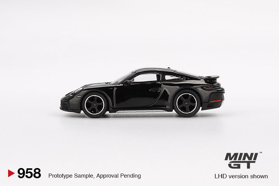 Mini GT: Porsche 911 Dakar – Black