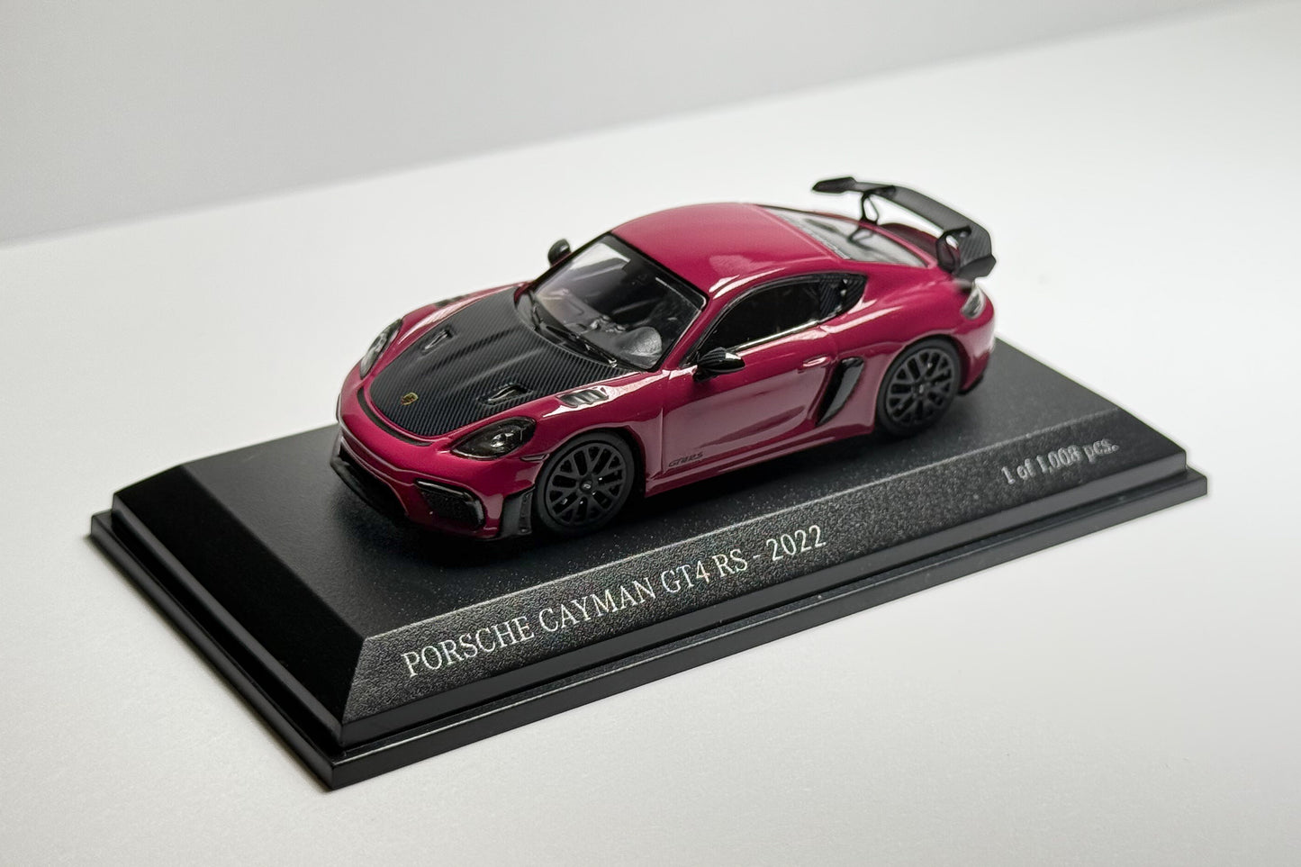 Minichamps: Porsche 718 Cayman GT4 RS - Limited Edition