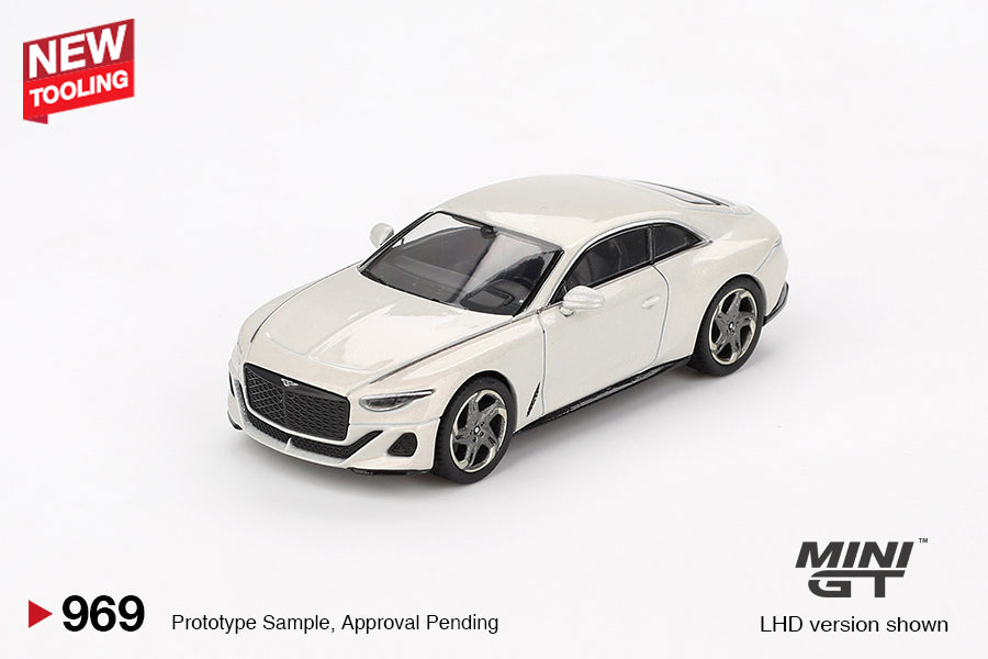 [Preorder] Mini GT: Bentley Batur – Bonneville Pearl