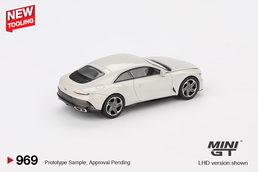 [Preorder] Mini GT: Bentley Batur – Bonneville Pearl