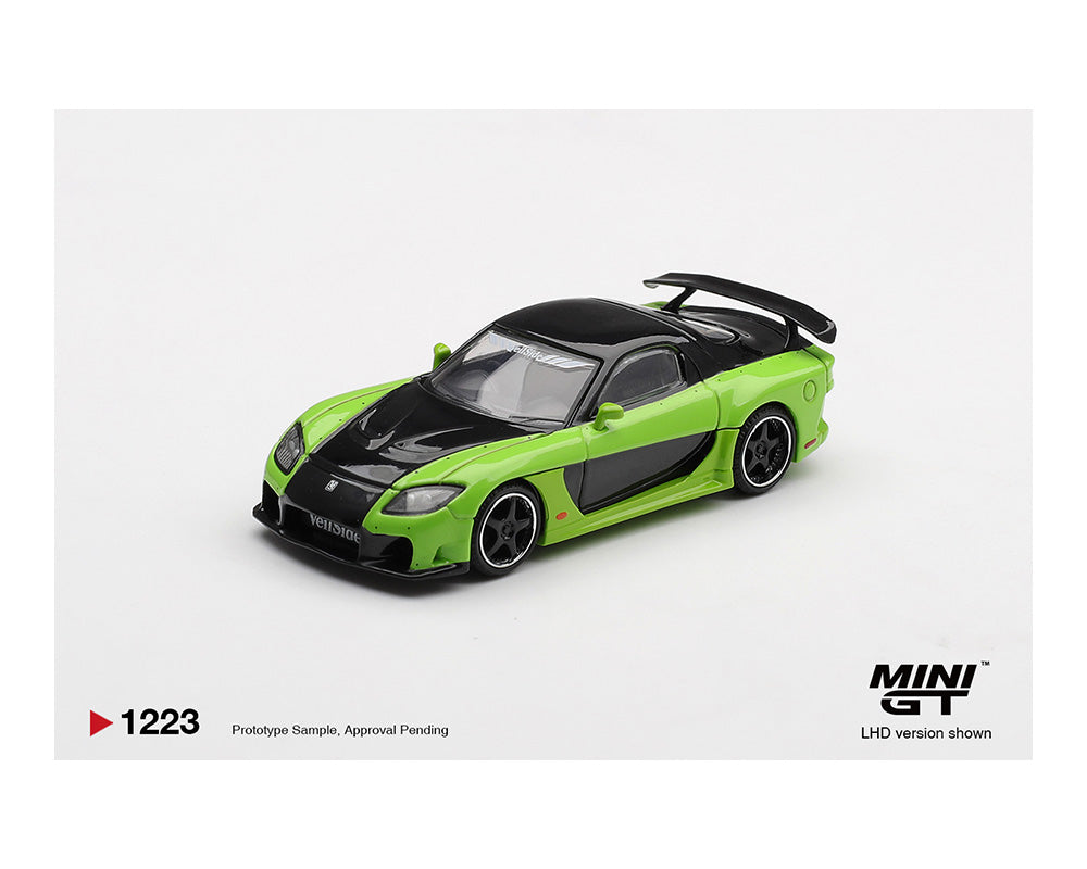 [Preorder] Mini GT: Mazda RX-7 VeilSide Fortune7 - Green